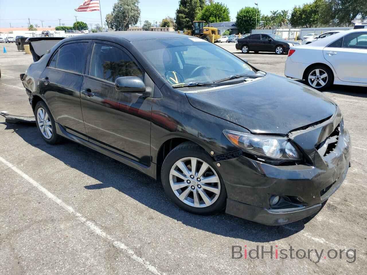 Photo 1NXBU4EE3AZ252808 - TOYOTA COROLLA 2010