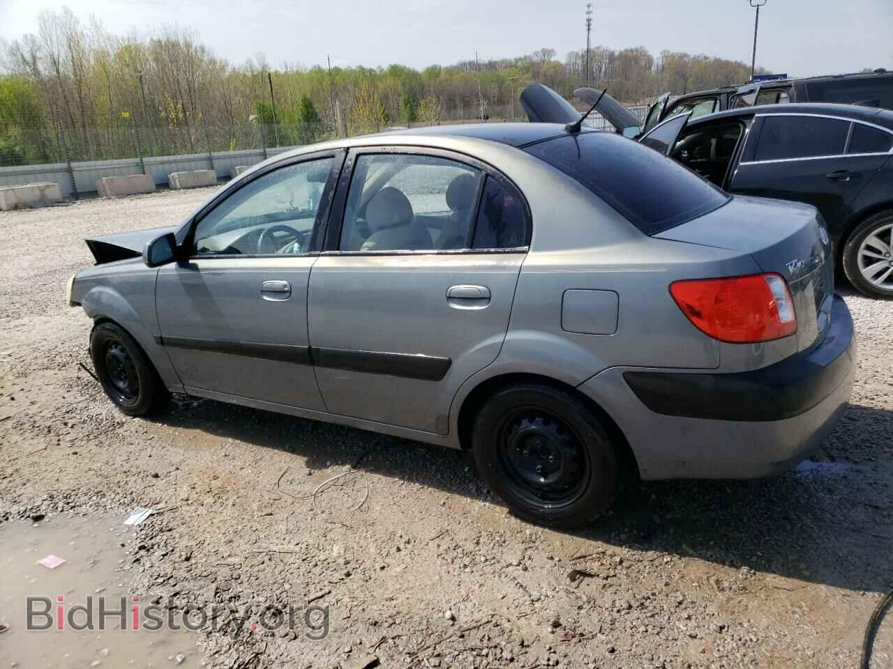 2007 KIA RIO - VIN: KNADE123276265426 - Фото 2