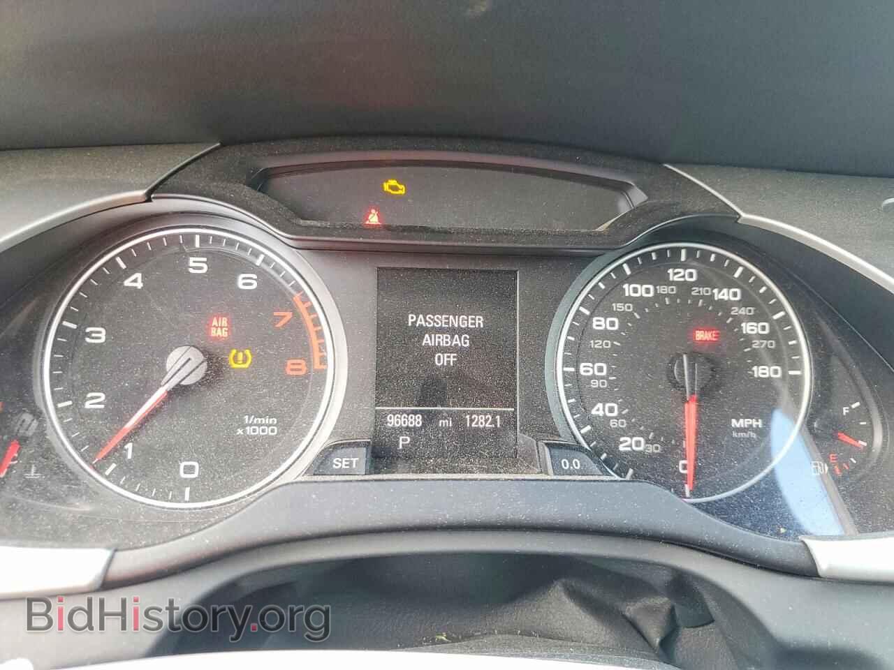2011 AUDI A4 - VIN: WAUKFAFLXBN047232 - Фото 9
