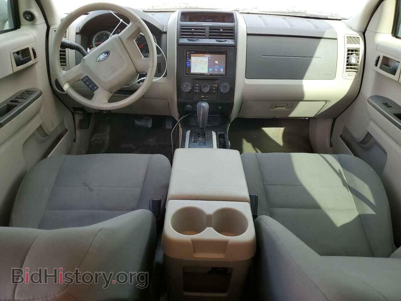 2010 FORD ESCAPE - VIN: 1FMCU0C75AKA44698 - Фото 8