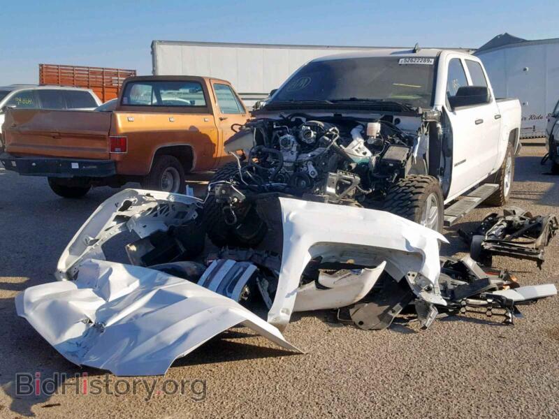 2018 Chevrolet SILVERADO (VIN 3GCUKPEC4JG589879) — photo 2 of 10