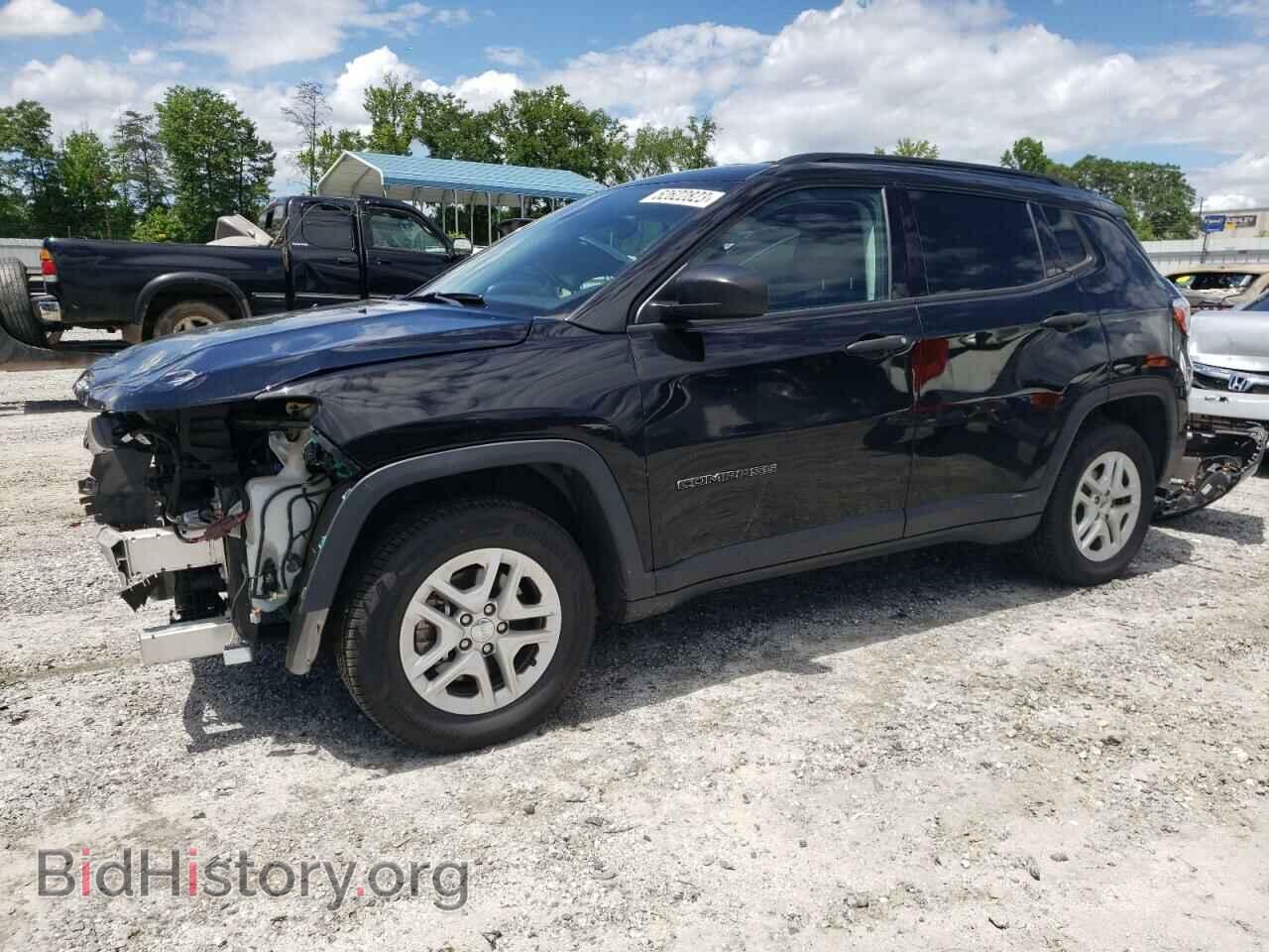 Фотография 3C4NJCAB5JT214930 - JEEP COMPASS 2018