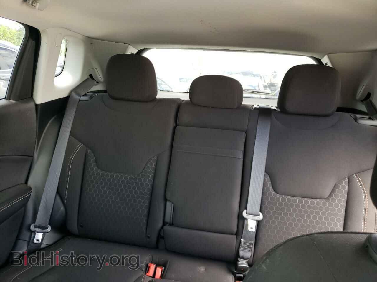 2018 JEEP COMPASS - VIN: 3C4NJCAB5JT214930 - Фото 10