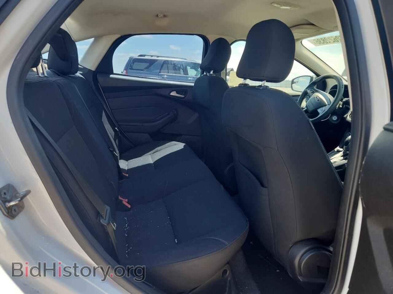 2016 FORD FOCUS - VIN: 1FADP3F22GL352339 - Фото 10