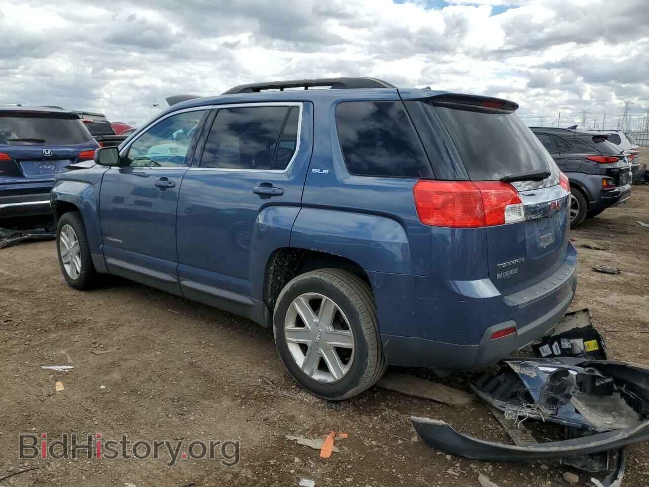 2011 GMC TERRAIN - VIN: 2CTALSEC3B6210052 - Photo 2