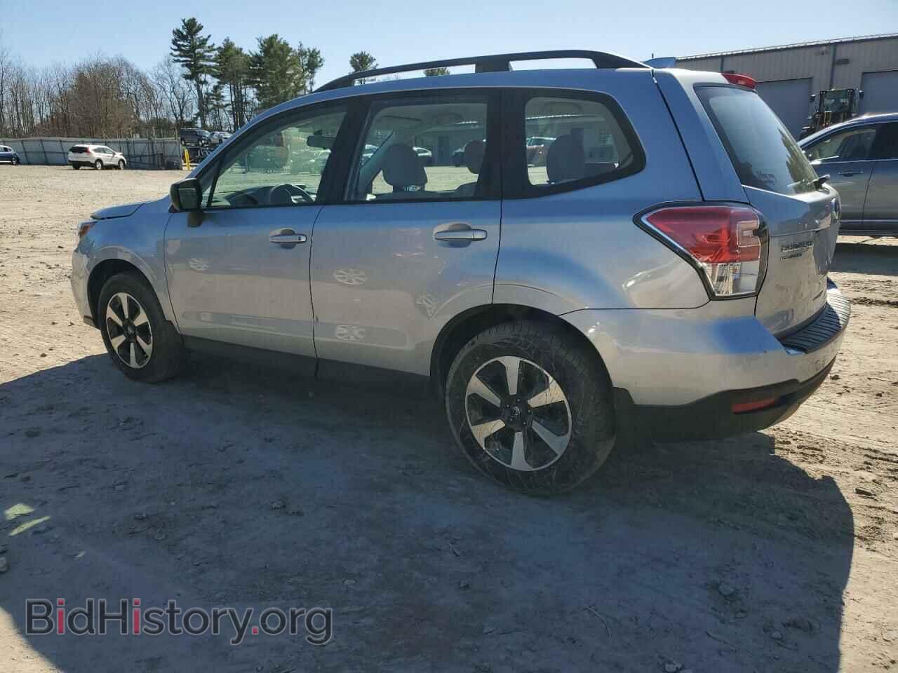 2017 SUBARU FORESTER - VIN: JF2SJABC1HH499490 - Фото 2