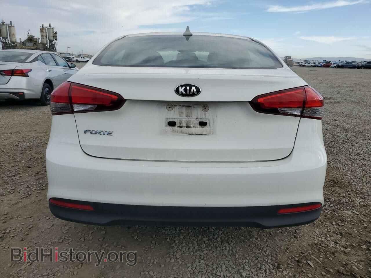 2017 KIA FORTE - VIN: 3KPFK4A73HE102001 - Фото 6