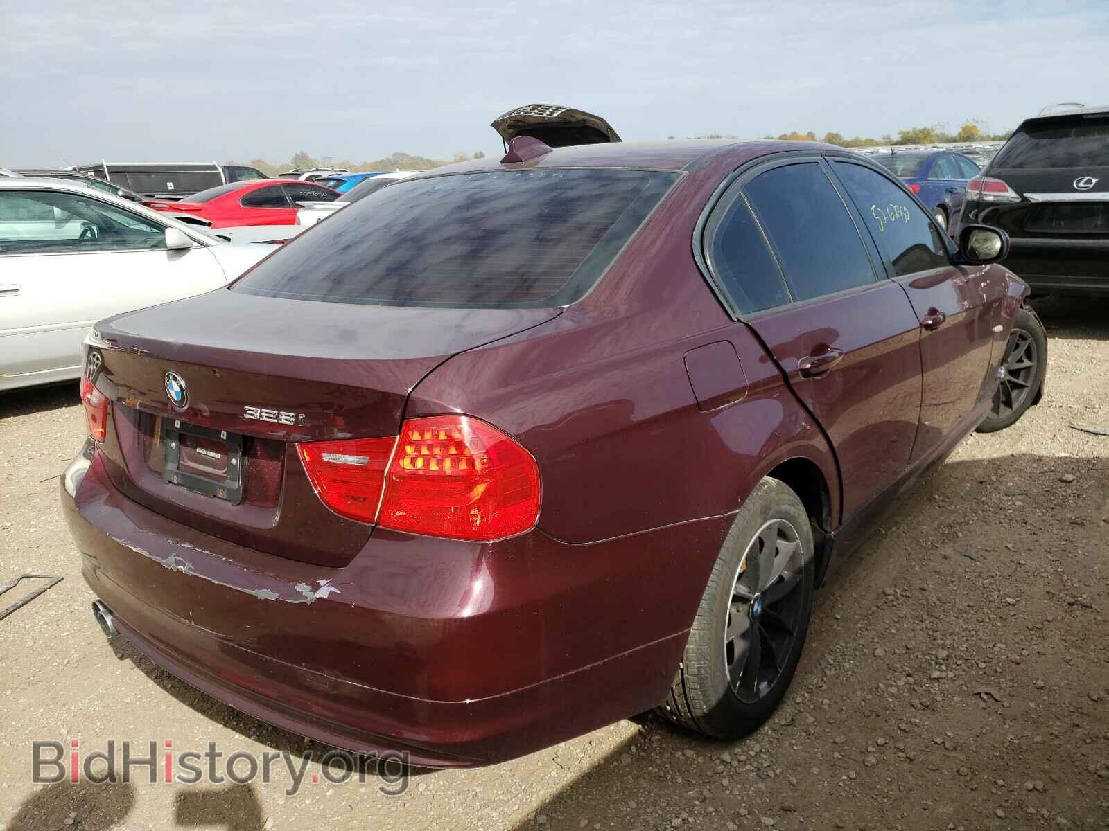 2010 BMW 3 SERIES - VIN: WBAPH7G55ANM51976 - Фото 4