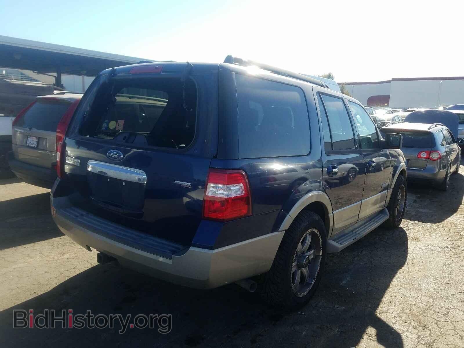 2007 FORD EXPEDITION - VIN: 1FMFU18587LA08372 - Фото 4