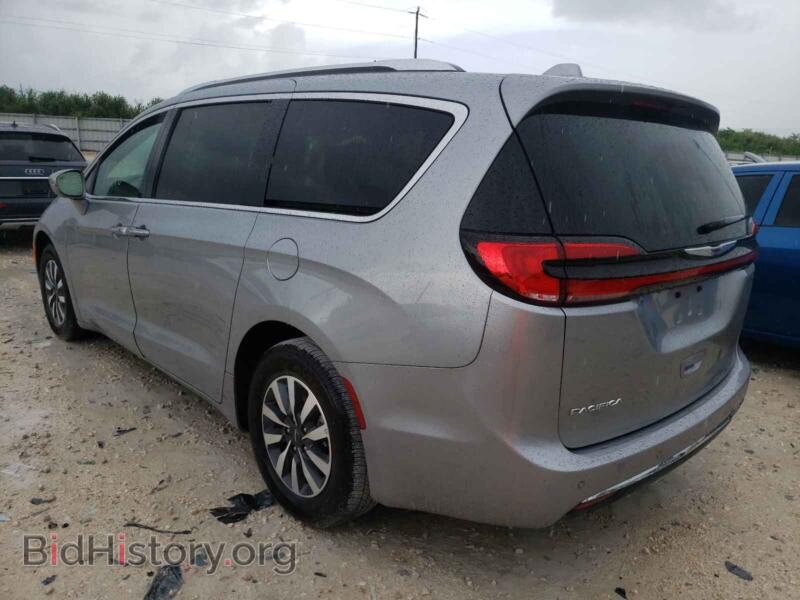 2021 Chrysler PACIFICA (VIN 2C4RC1BG6MR539927) — photo 3 of 10