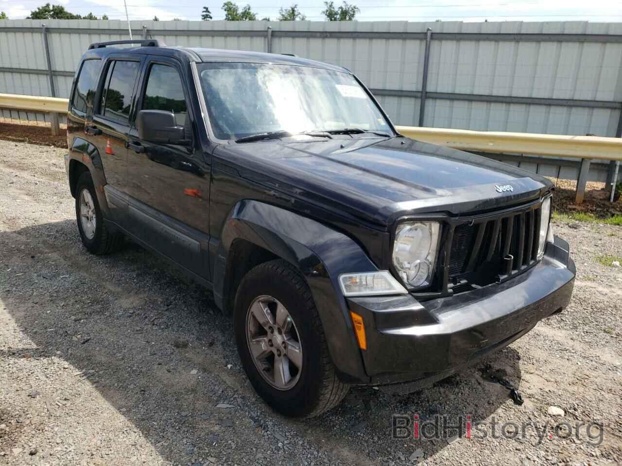 Фотография 1J8GN28KX9W540847 - JEEP LIBERTY 2009