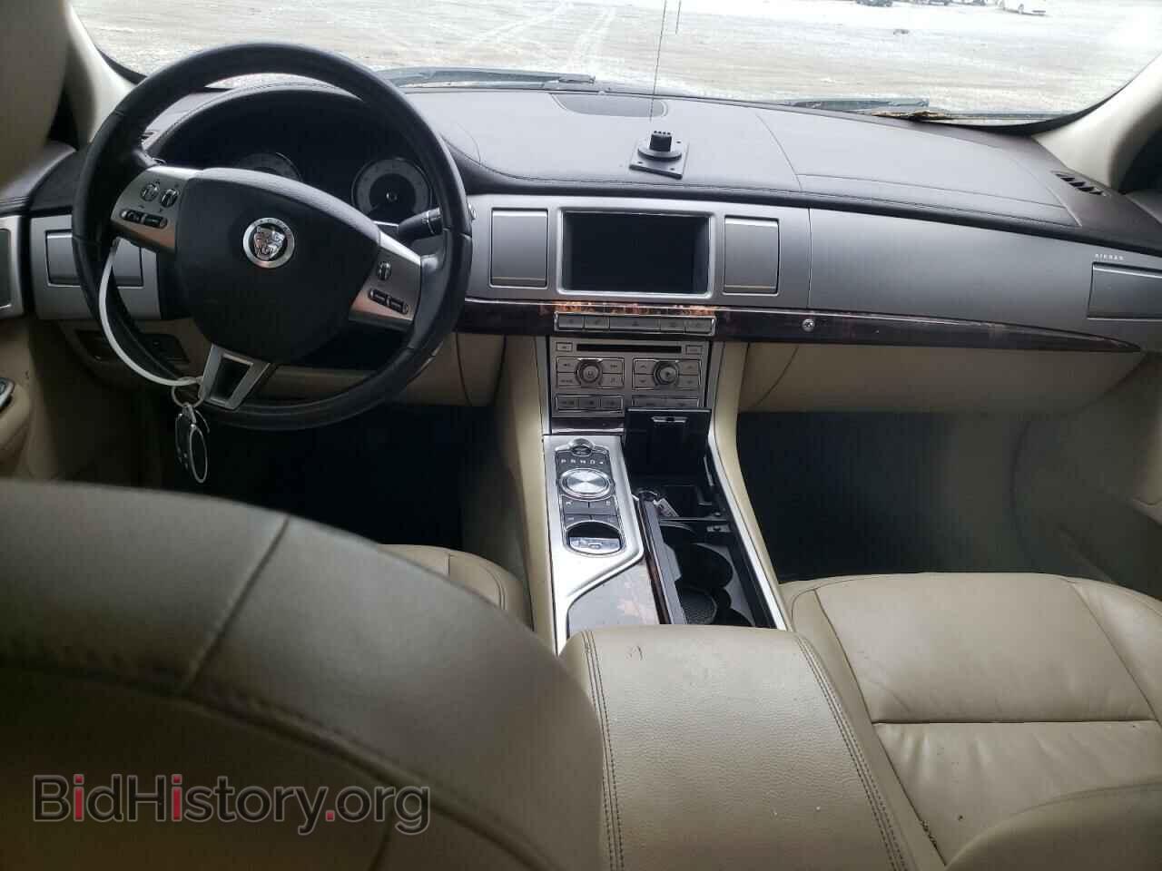 2011 JAGUAR XF - VIN: SAJWA0FB6BLS07060 - Фото 8
