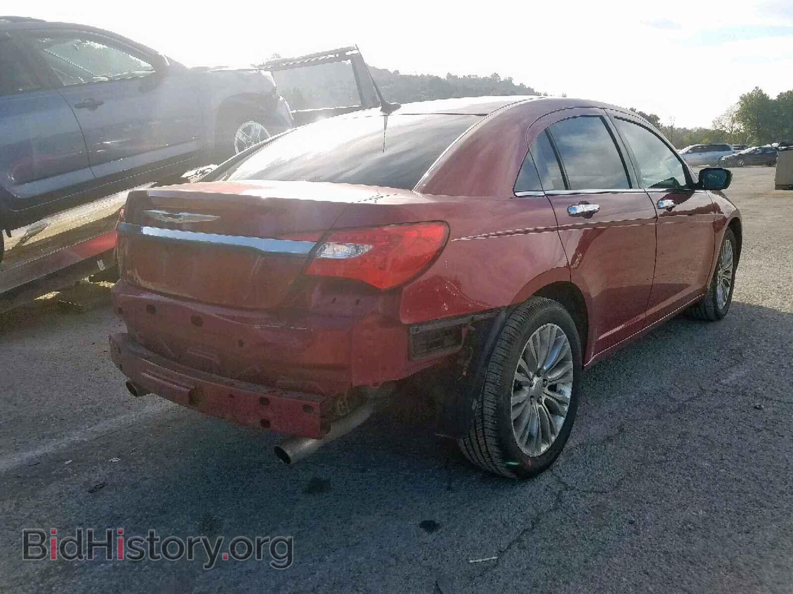 2011 CHRYSLER 200 - VIN: 1C3BC2FG7BN525499 - Фото 4