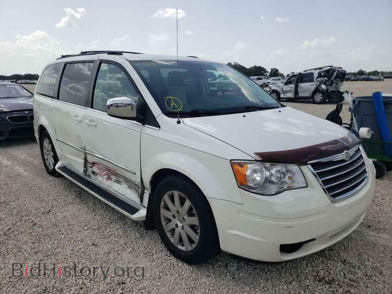 Photo 2A4RR8DX3AR387180 - CHRYSLER MINIVAN 2010