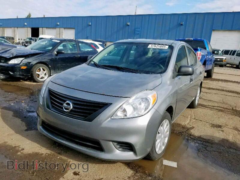 2013 Nissan VERSA (VIN 3N1CN7AP0DL831383) — фото 2 из 10