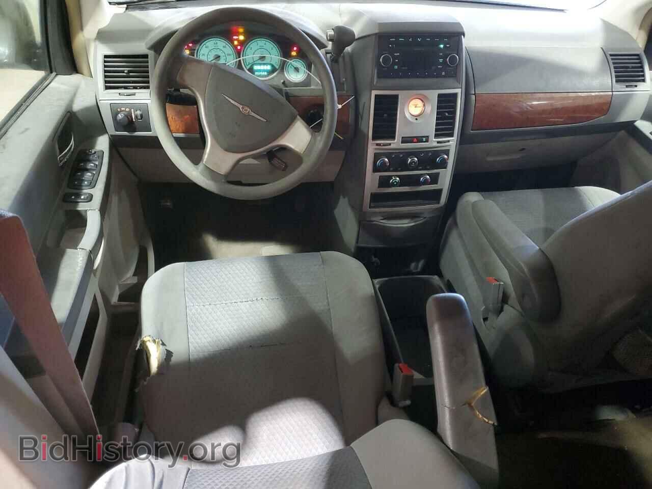 2009 CHRYSLER MINIVAN - VIN: 2A8HR44E49R527475 - Фото 8