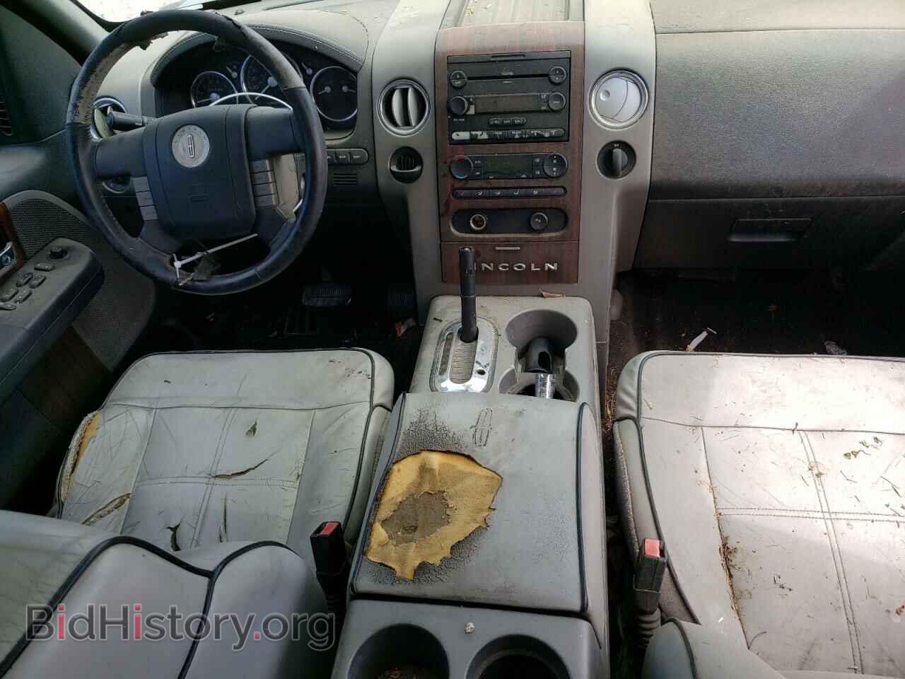 2006 LINCOLN MARK LT - VIN: 5LTPW16546FJ01793 - Фото 8