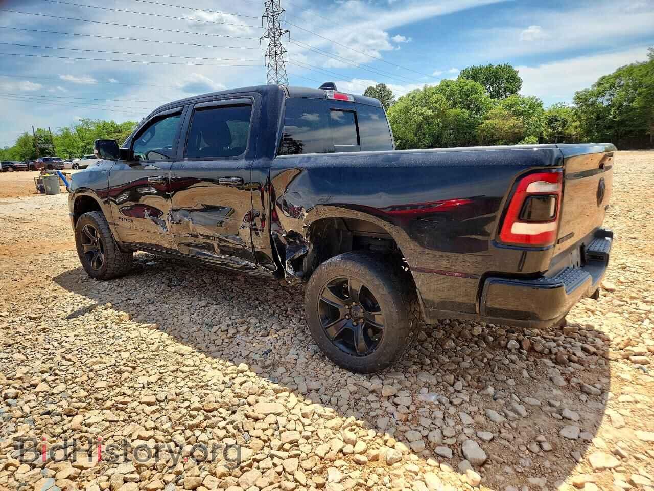 2021 RAM 1500 - VIN: 1C6SRFFT6MN513112 - Photo 2