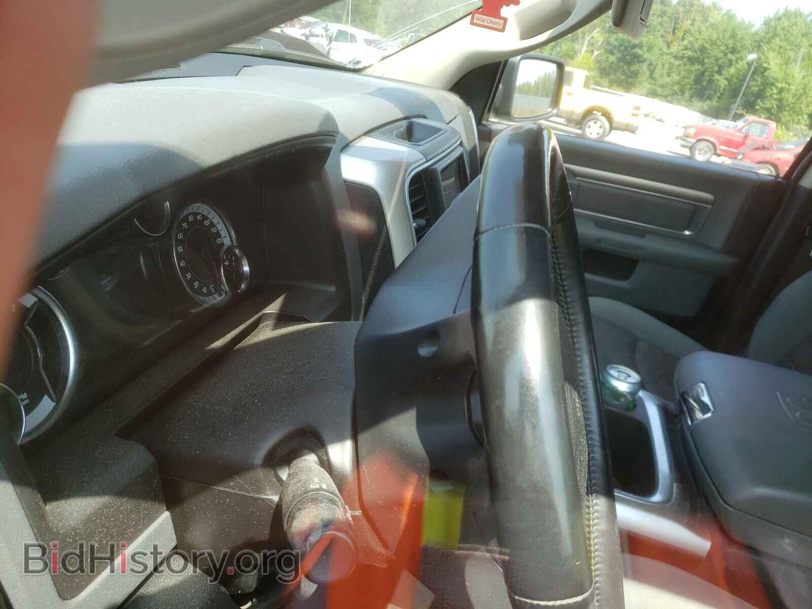 2017 RAM 1500 - VIN: 3C6RR7LTXHG593909 - Фото 8