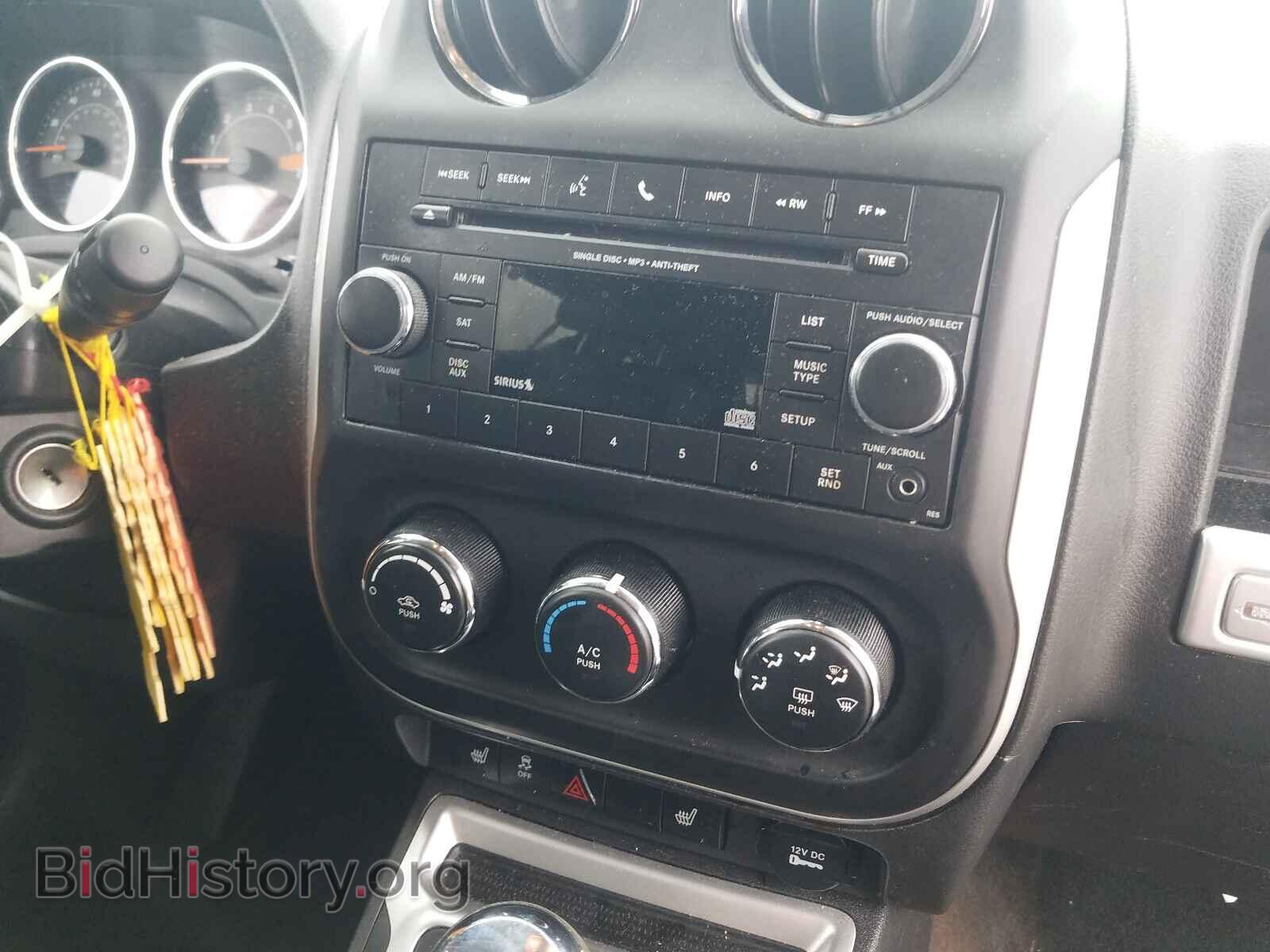 2014 JEEP COMPASS - VIN: 1C4NJCEBXED628453 - Photo 9