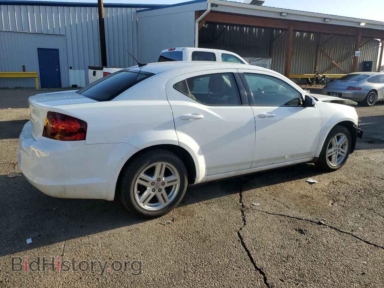 2011 DODGE AVENGER - VIN: 1B3BD1FB1BN564811 - Фото 3
