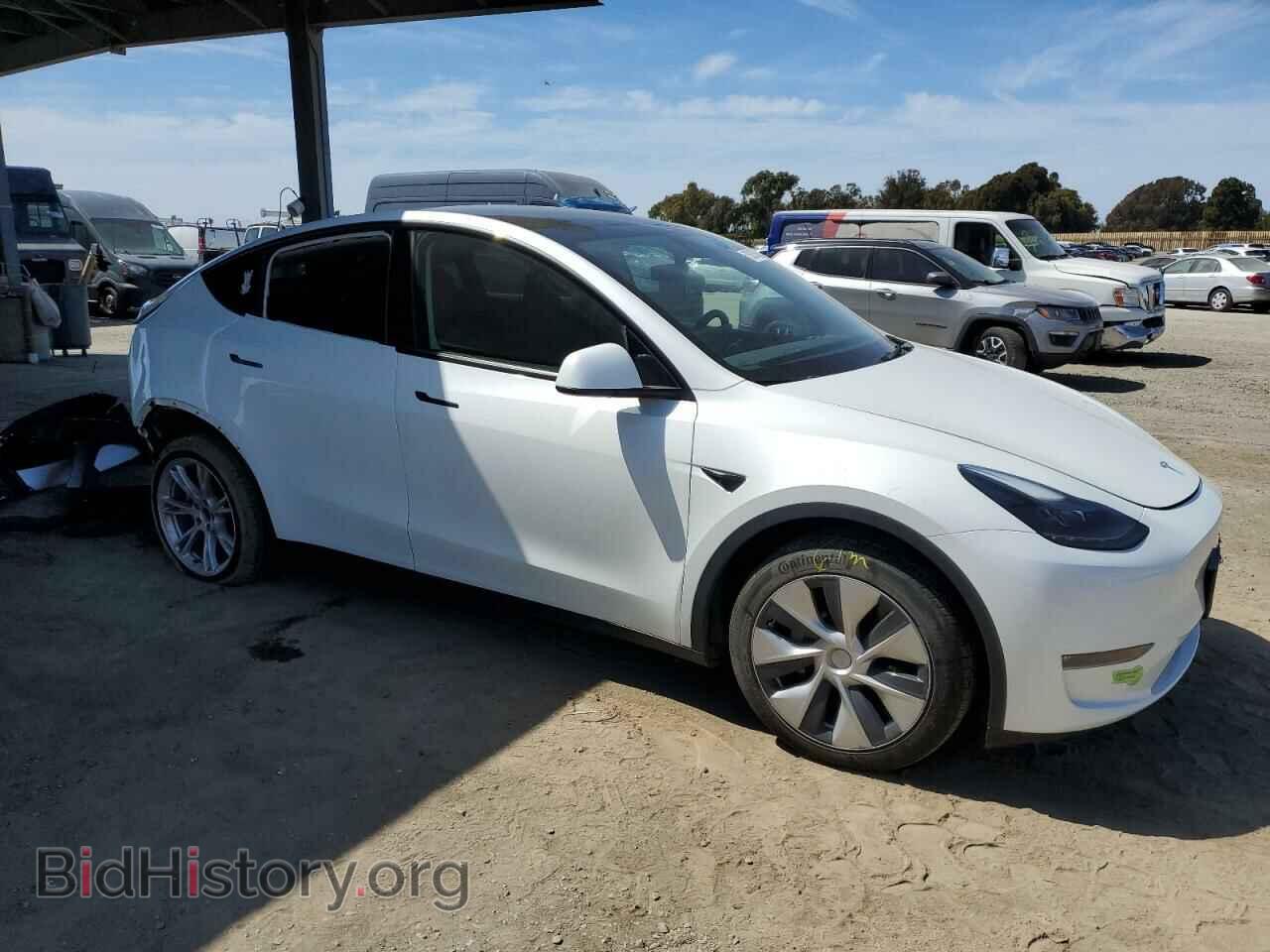 2023 TESLA MODEL Y - VIN: 7SAYGDEE4PF687251 - Фото 4