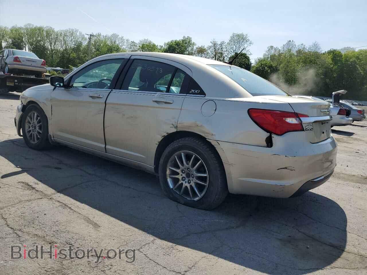 2013 CHRYSLER 200 - VIN: 1C3CCBBB2DN618965 - Фото 2