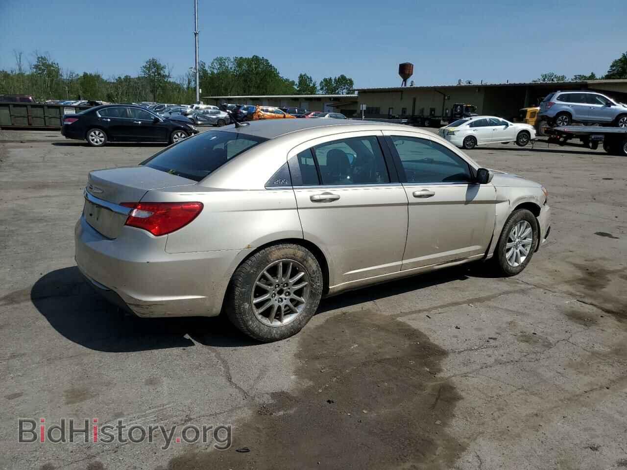 2013 CHRYSLER 200 - VIN: 1C3CCBBB2DN618965 - Фото 3