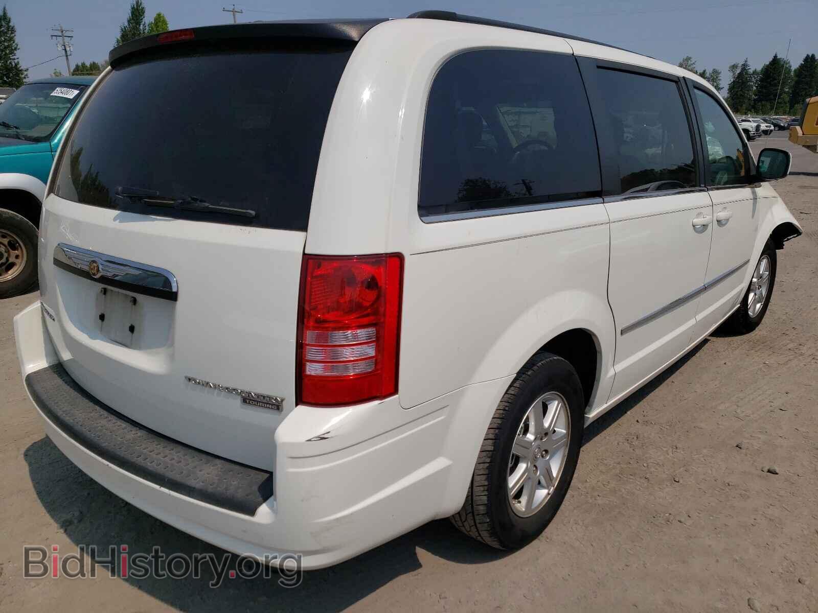 2010 CHRYSLER MINIVAN - VIN: 2A4RR5D17AR213980 - Фото 4