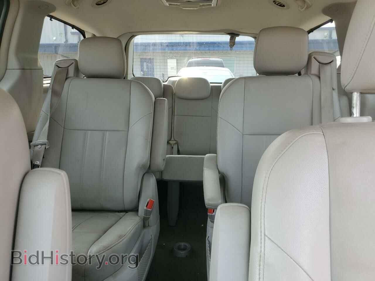 2008 CHRYSLER MINIVAN - VIN: 2A8HR54P98R687163 - Фото 10