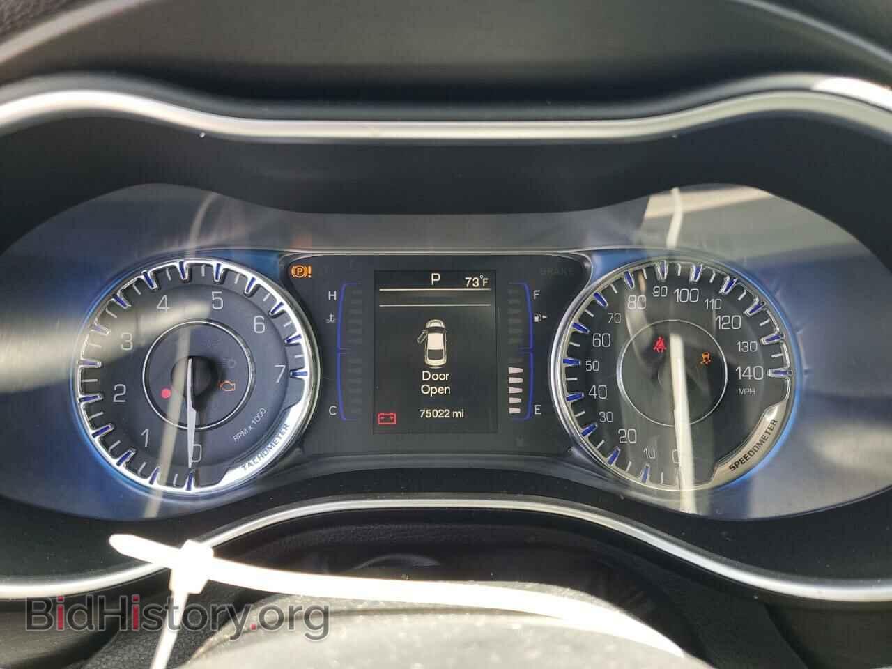 2015 CHRYSLER 200 - VIN: 1C3CCCAB2FN588313 - Фото 9