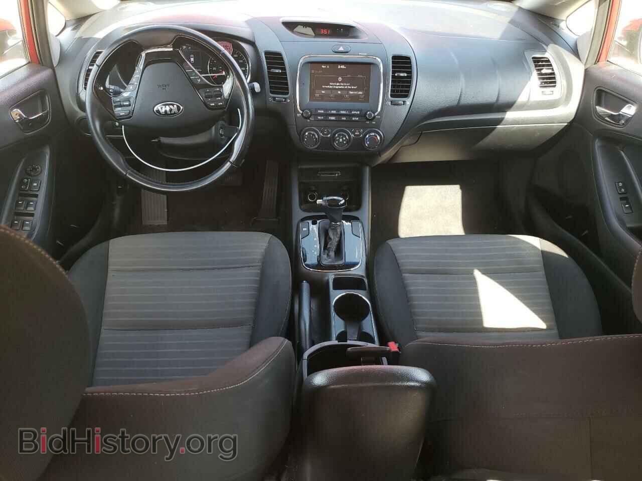 2017 KIA FORTE - VIN: 3KPFL4A75HE023734 - Фото 8