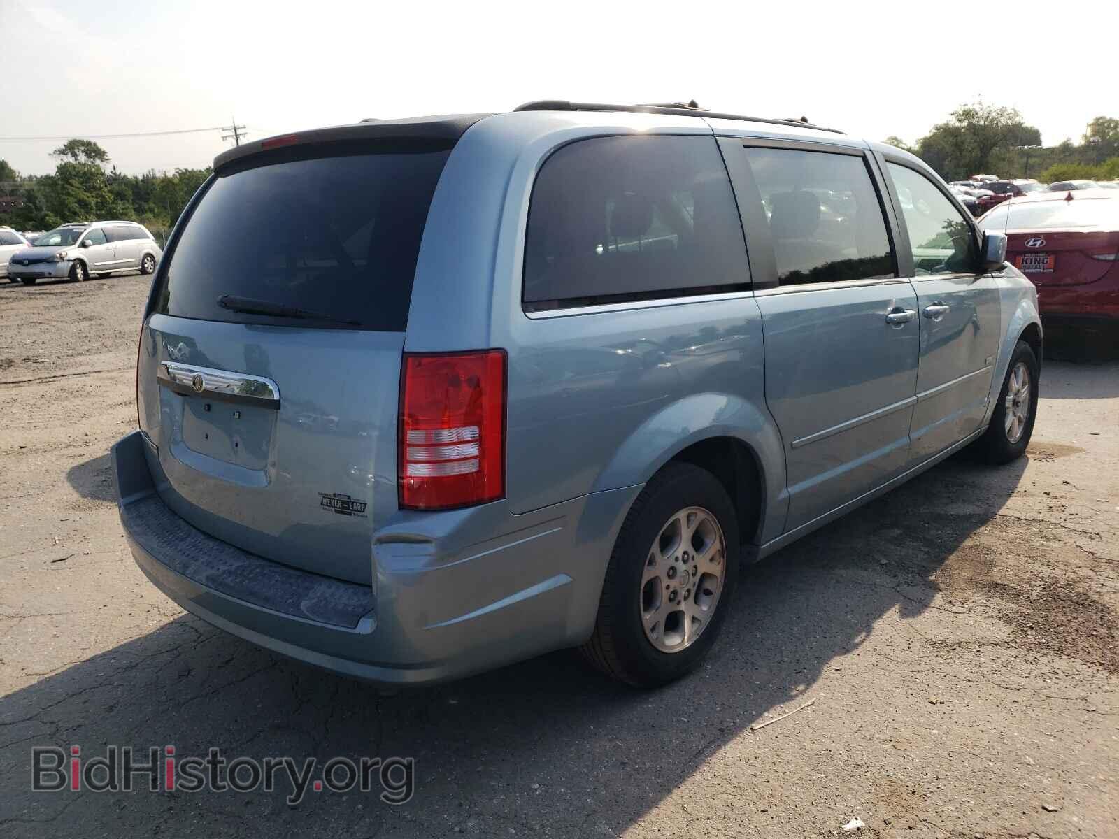 2008 CHRYSLER MINIVAN - VIN: 2A8HR54P78R738353 - Фото 4