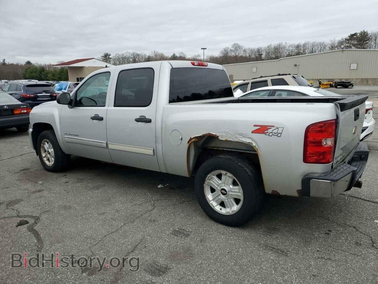 2011 CHEVROLET ALL Models - VIN: 3GCPKSE34BG340130 - Фото 2