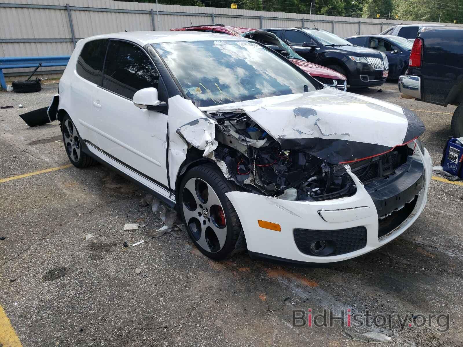 Photo WVWEV71K18W317312 - VOLKSWAGEN GTI 2008