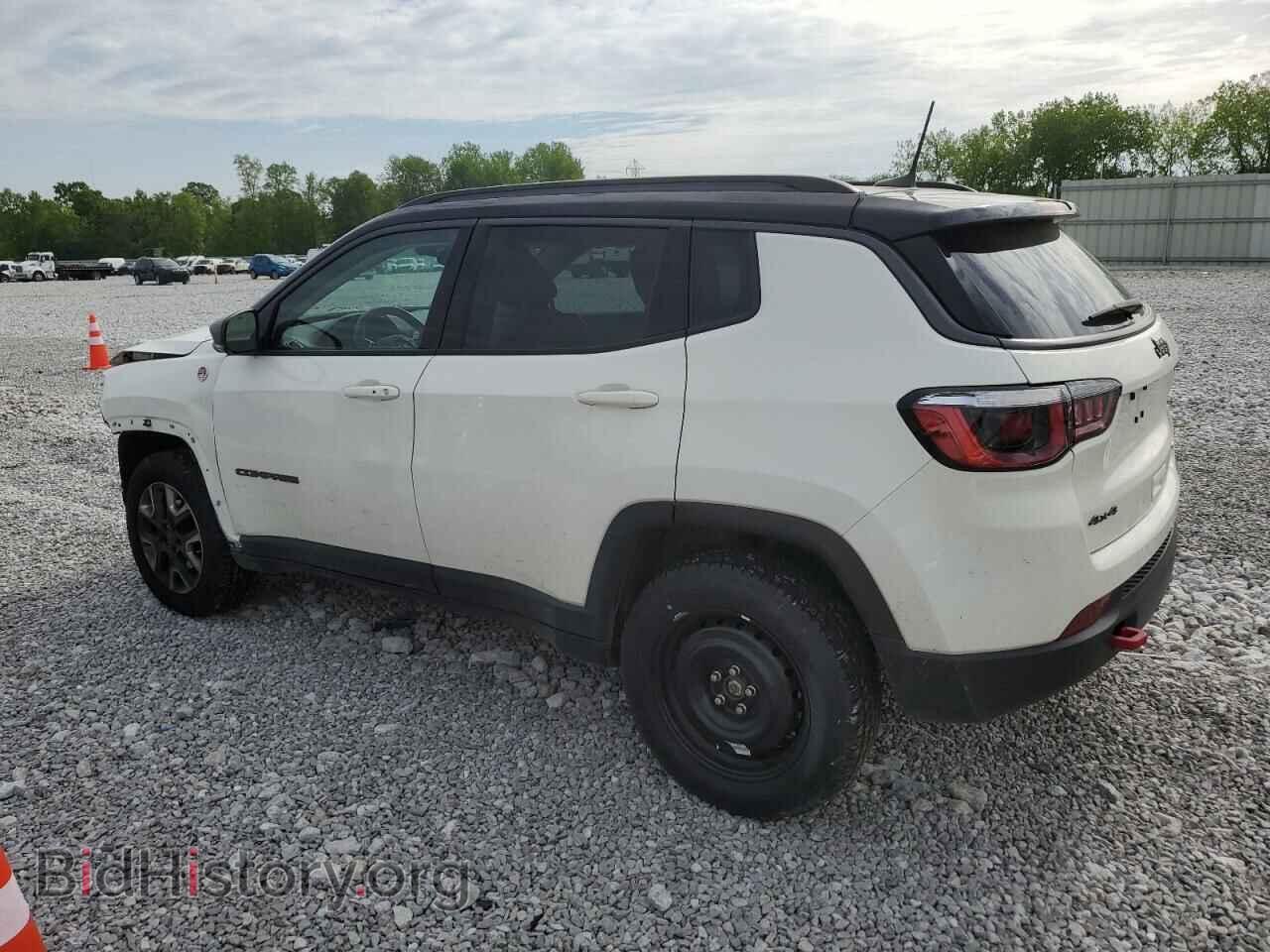 2018 JEEP COMPASS - VIN: 3C4NJDDB4JT342979 - Photo 2