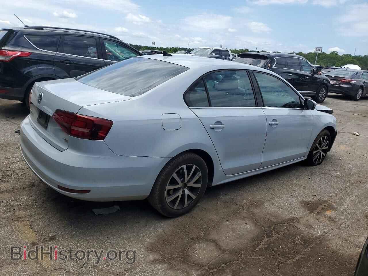 2017 VOLKSWAGEN JETTA - VIN: 3VWDB7AJXHM266773 - Photo 3