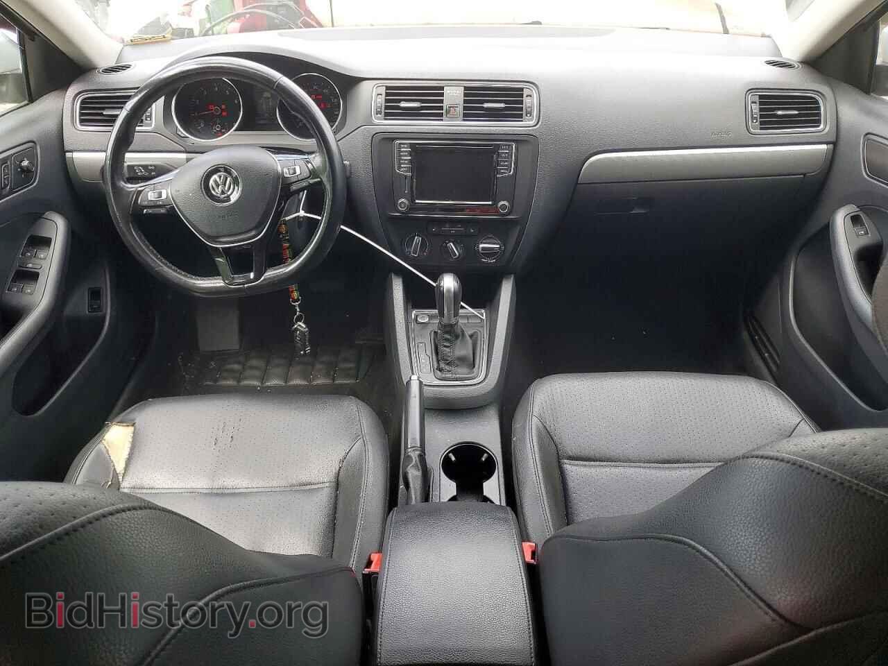 2017 VOLKSWAGEN JETTA - VIN: 3VWDB7AJXHM266773 - Photo 8