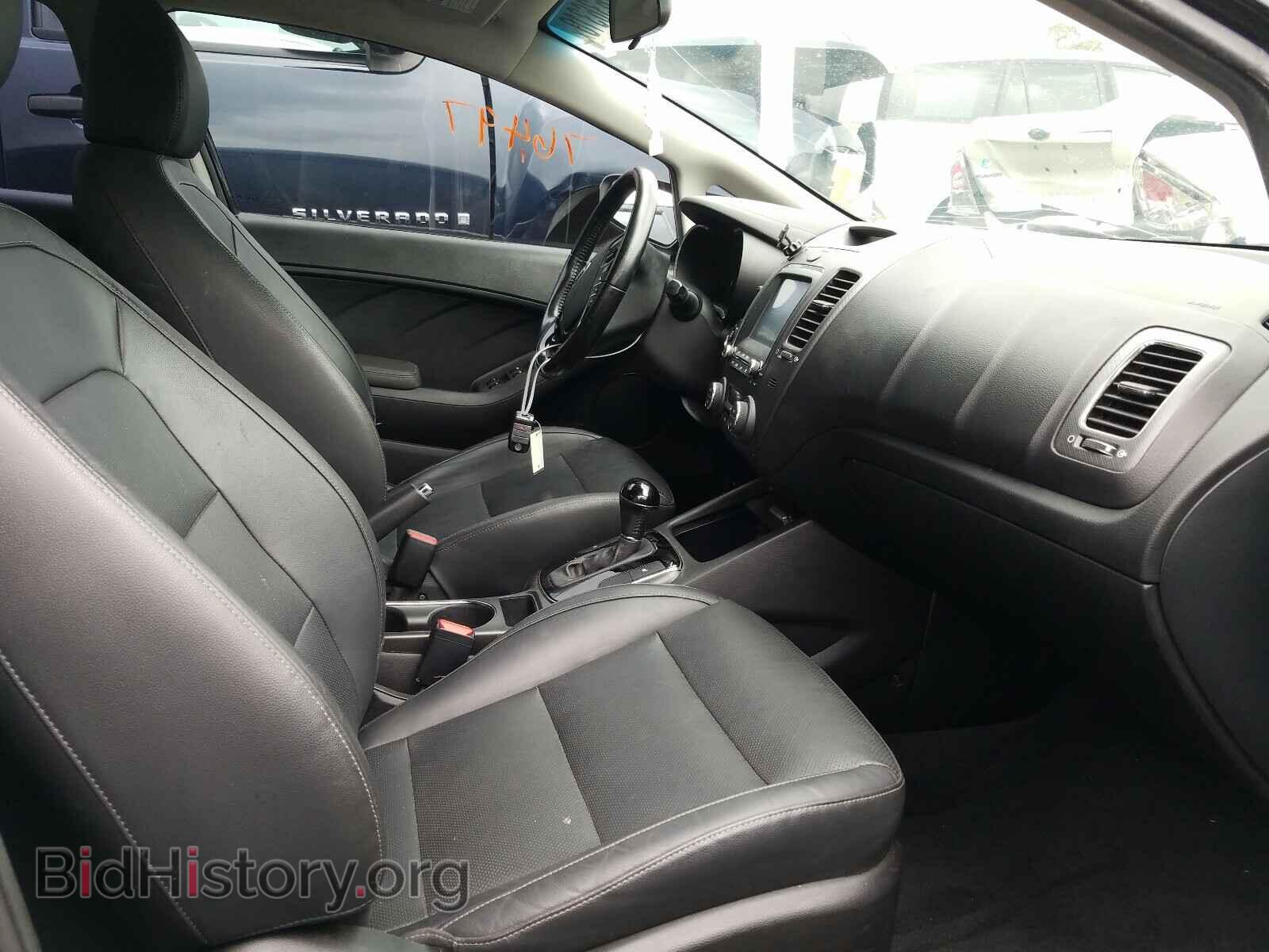 2017 KIA FORTE - VIN: 3KPFL4A8XHE092136 - Photo 5