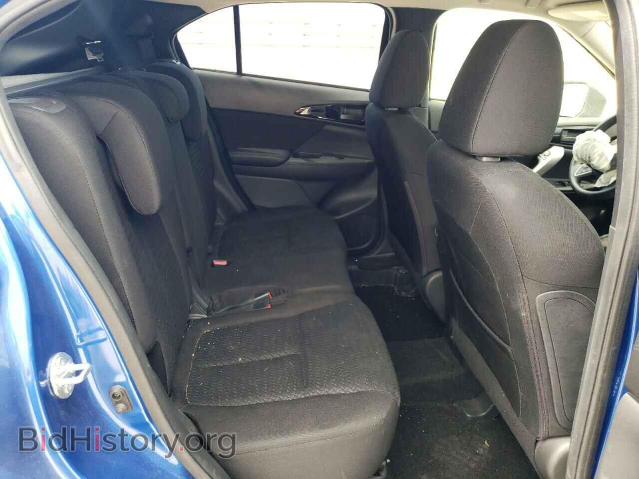 2018 MITSUBISHI ECLIPSE - VIN: JA4AT4AA7JZ062710 - Photo 6