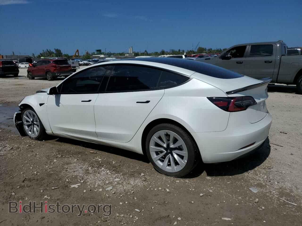 2022 TESLA MODEL 3 - VIN: 5YJ3E1EB0NF205678 - Photo 2