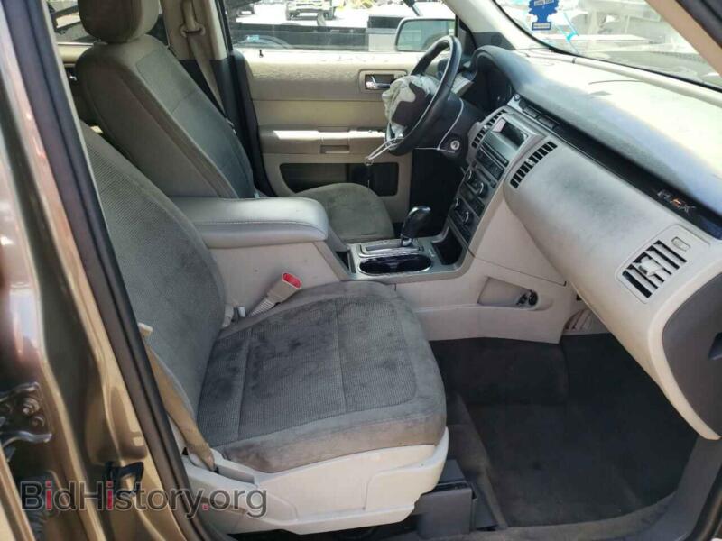 2012 Ford FLEX (VIN 2FMGK5BC4CBD15184) — фото 5 из 10
