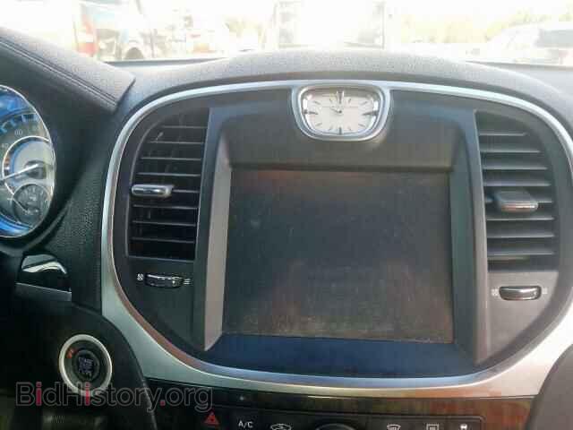 2011 CHRYSLER 300 - VIN: 2C3CA6CT2BH580194 - Фото 9