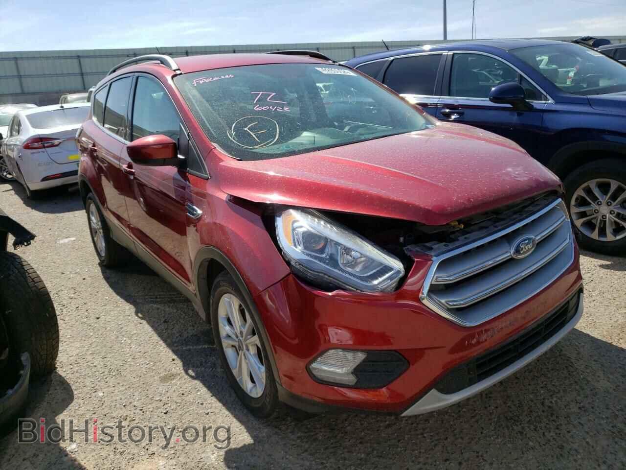Фотография 1FMCU0GD7HUC87847 - FORD ESCAPE 2017