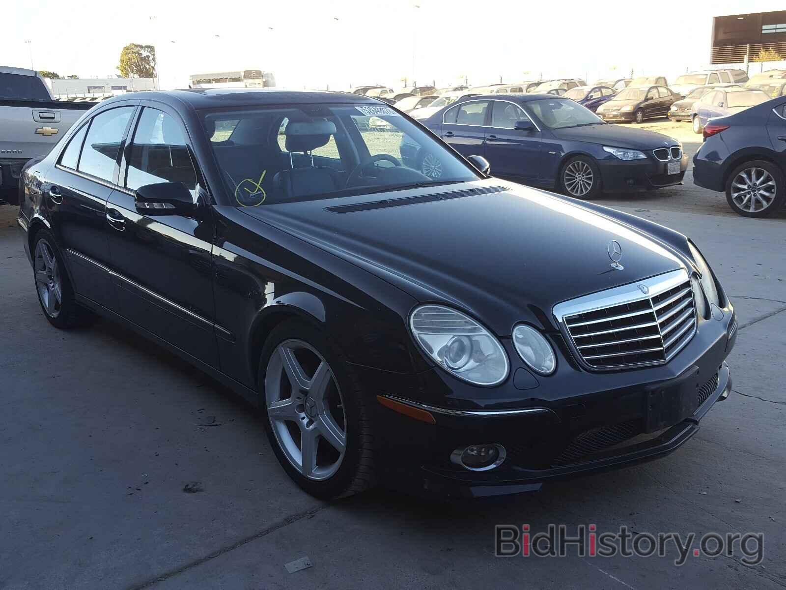 Photo WDBUF56X49B395222 - MERCEDES-BENZ E CLASS 2009