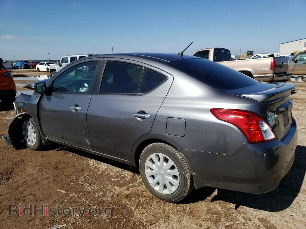 2019 NISSAN VERSA - VIN: 3N1CN7AP3KL830404 - Фото 2