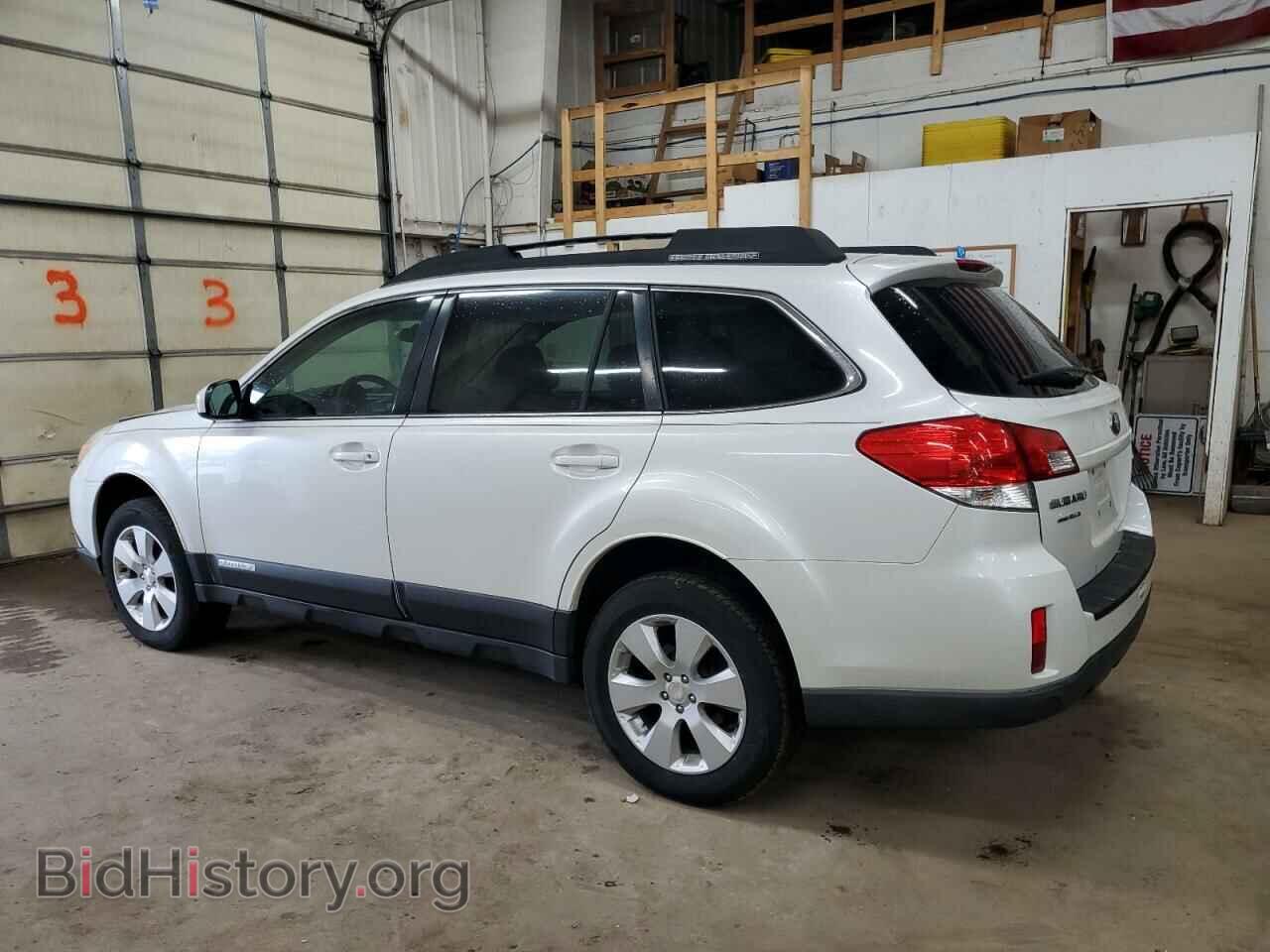 2011 SUBARU OUTBACK - VIN: 4S4BRBCC4B3441806 - Фото 2