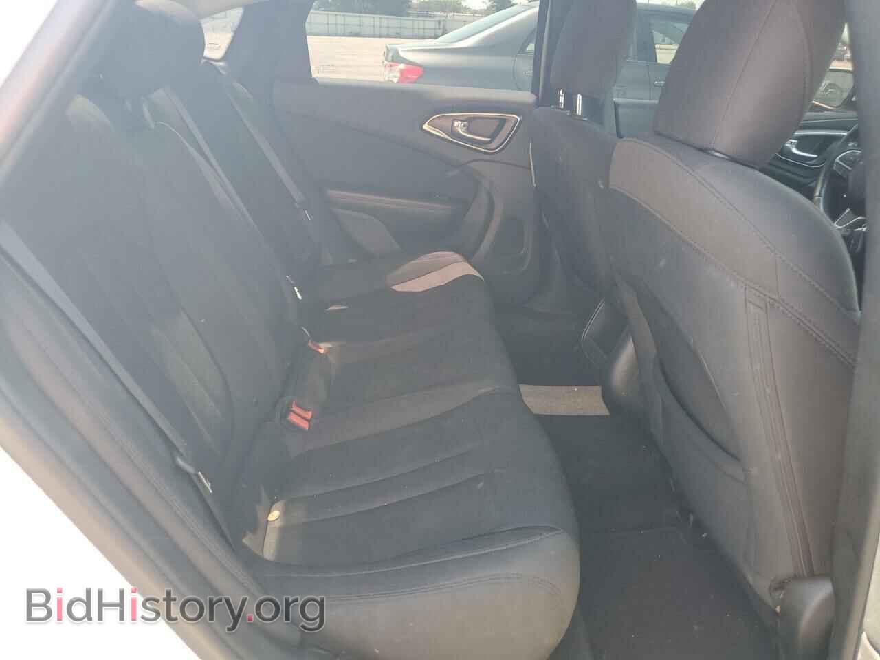 2017 CHRYSLER 200 - VIN: 1C3CCCFB8HN510887 - Фото 10