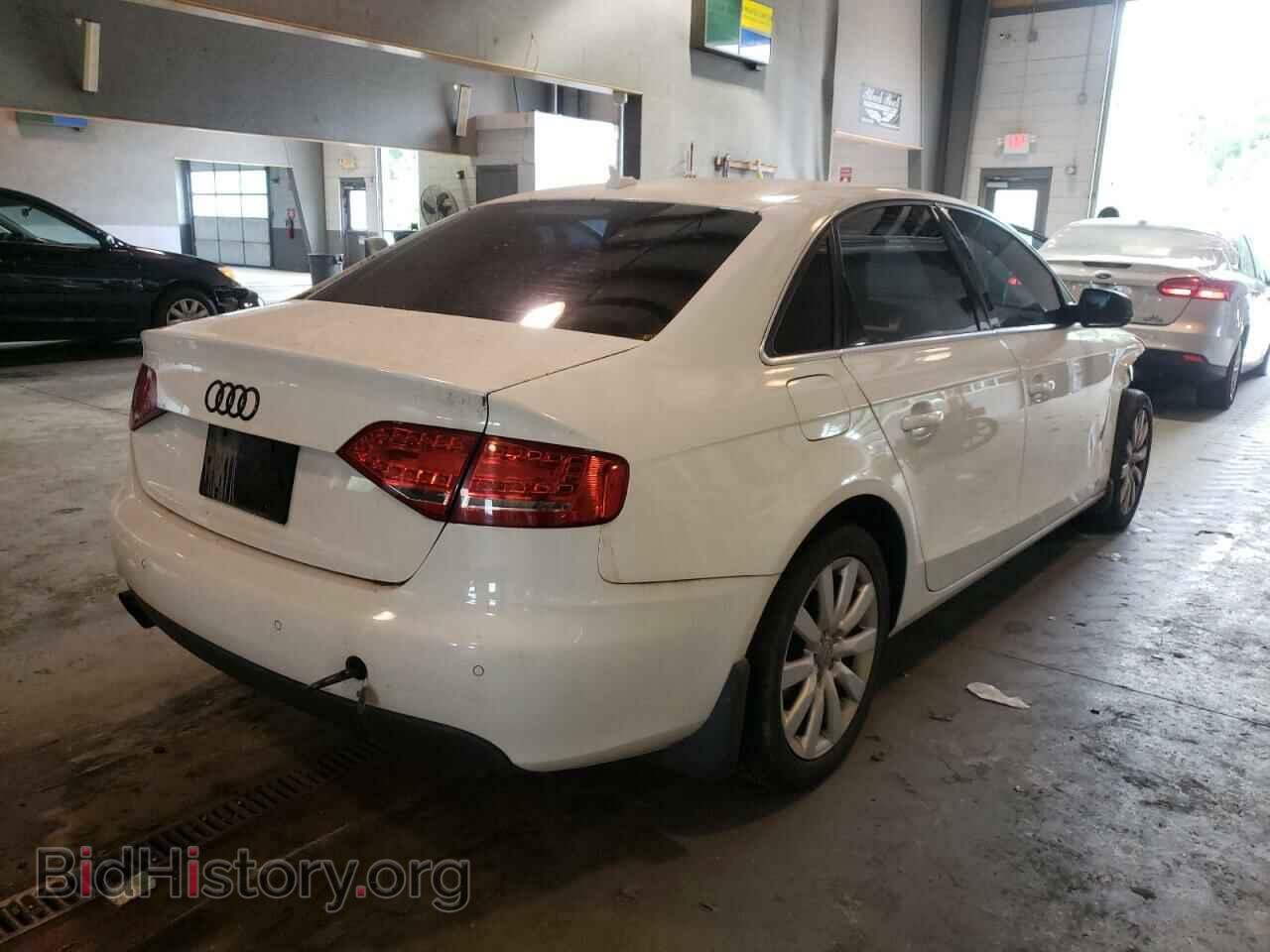 2011 AUDI A4 - VIN: WAUFFAFL5BN018108 - Фото 4