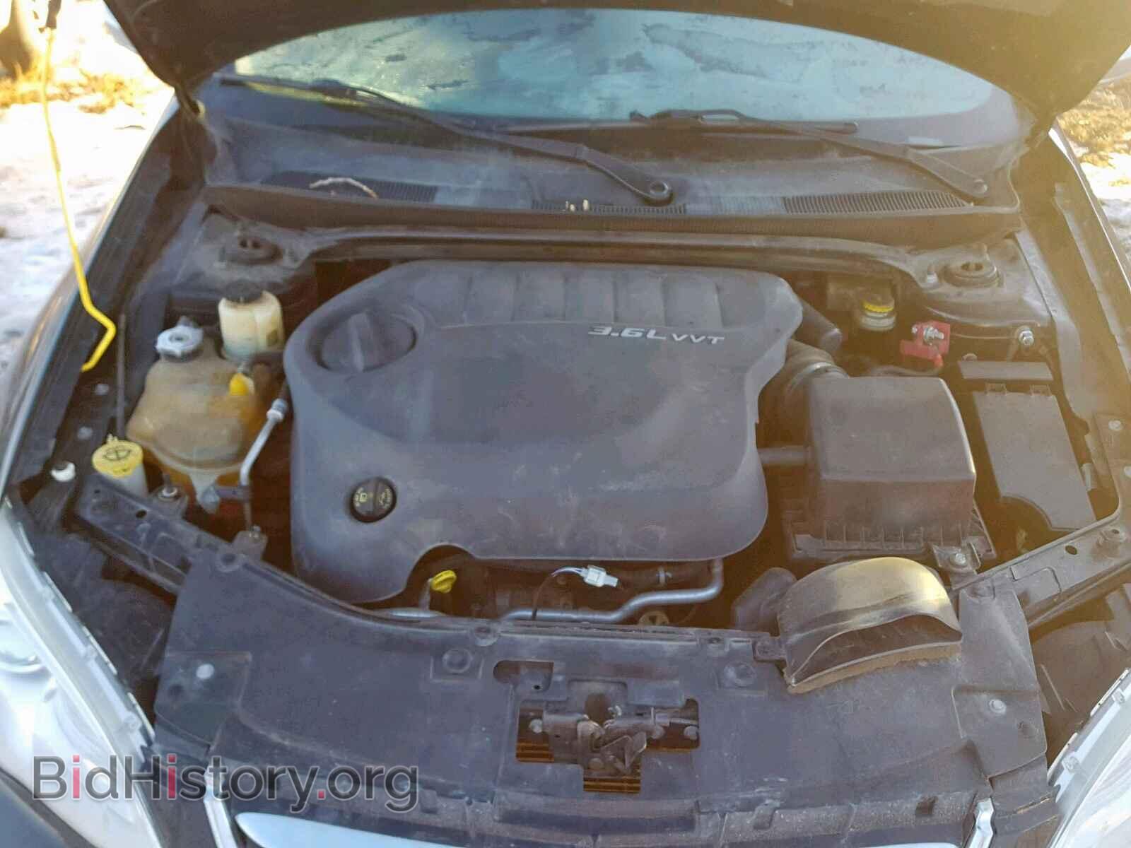 2011 CHRYSLER 200 - VIN: 1C3BC2FG0BN517549 - Photo 7